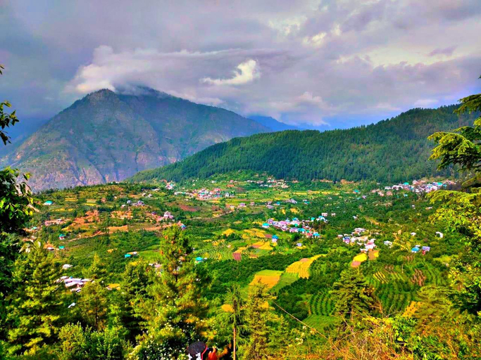 Others 3, Sukun Hostel Sainj, Kullu