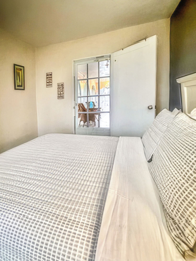 Room 4, Casa Nube