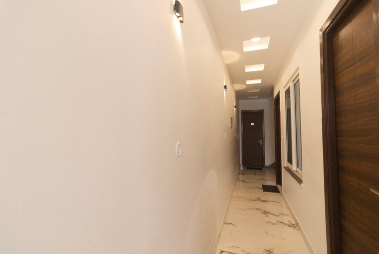 Lobby, Hotel Parth Inn, Garhwal