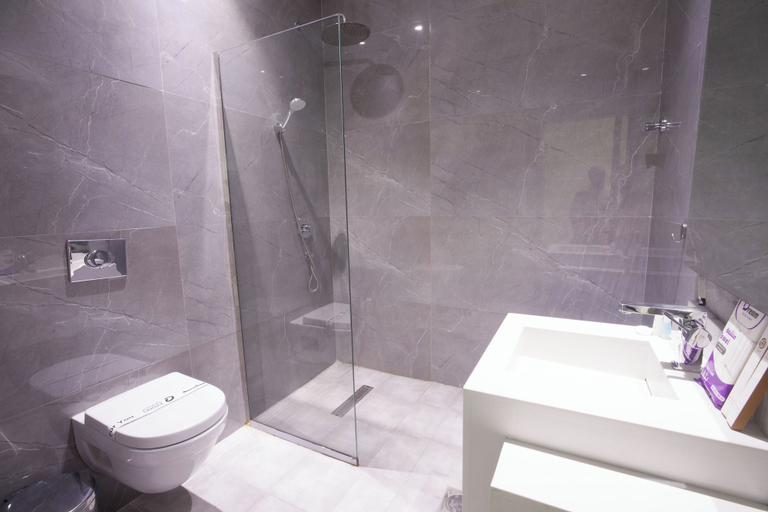 Bathroom 4, Darent Royal Two Bedroom Kafd View Al Ghadir, Riyadh