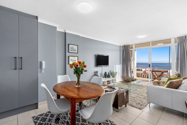 Interior 4, The Waves 302, City of Cape Town