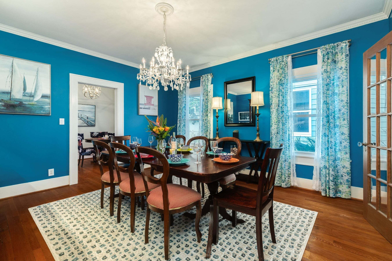 Room 3, Charmed Lagoon, Galveston