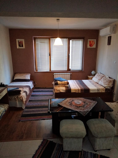 Bedroom, Пандова къща, Sandanski