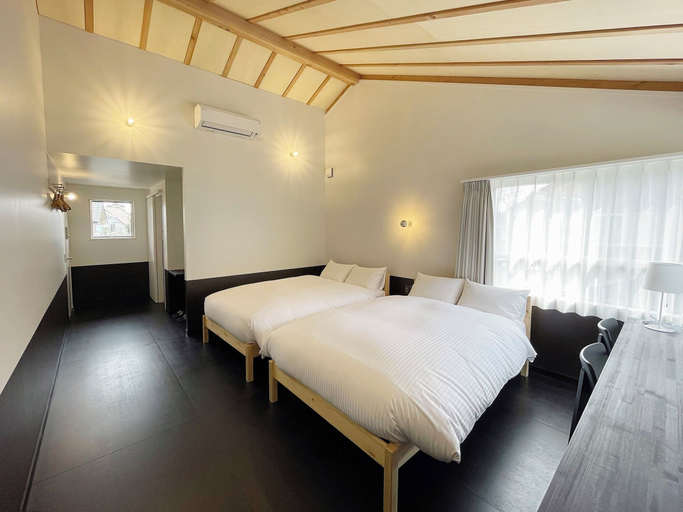 Room 5, Lapis Jogasaki B&B, Itō