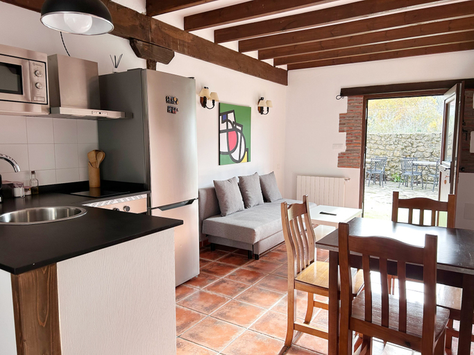 Others 4, Apartamentos El Camino del Norte, Cantabria