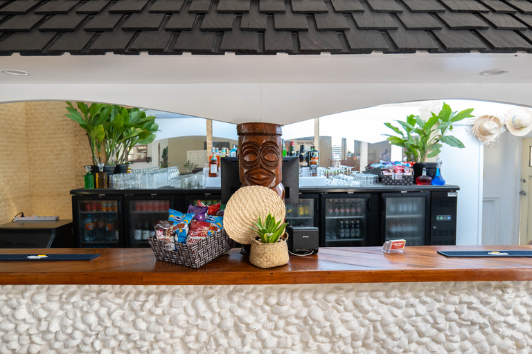 Public Area, Club Raro Resort, Rorotonga