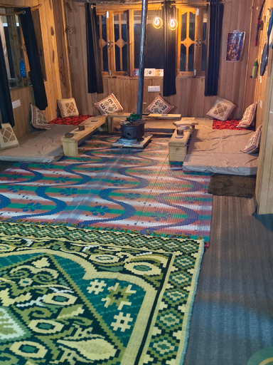 Others 2, Sukun Hostel Sainj, Kullu