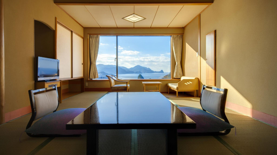 Bedroom 3, Dogashima Onsen Hotel, Nishiizu