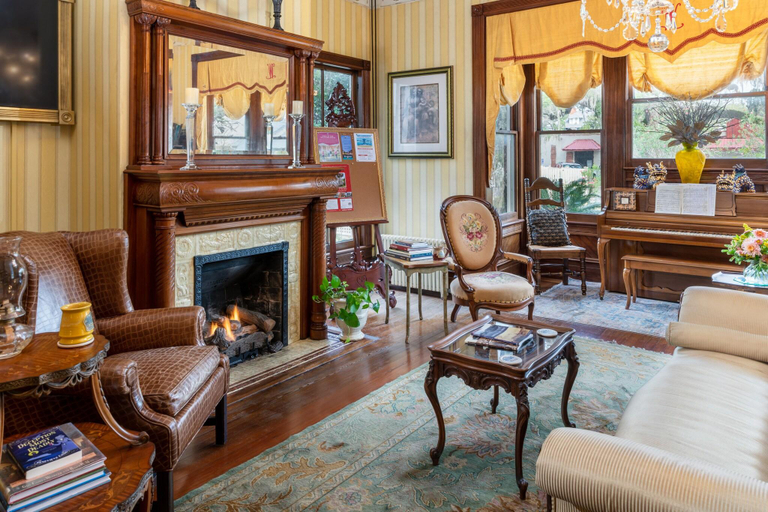 Public Area, Amelia Island Williams House, Nassau