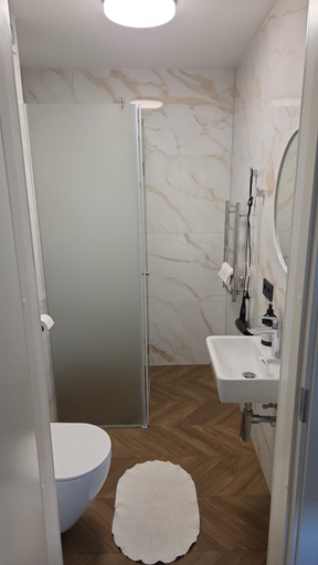 Bathroom 4, Motelis Smagratis Kretinga, Kretingos