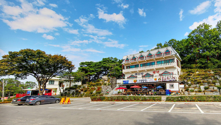 Others 2, Manisan pension, Ganghwa