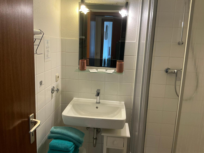 Bathroom 4, Baltic Stuben Hotel Garni Travemunde, Lübeck