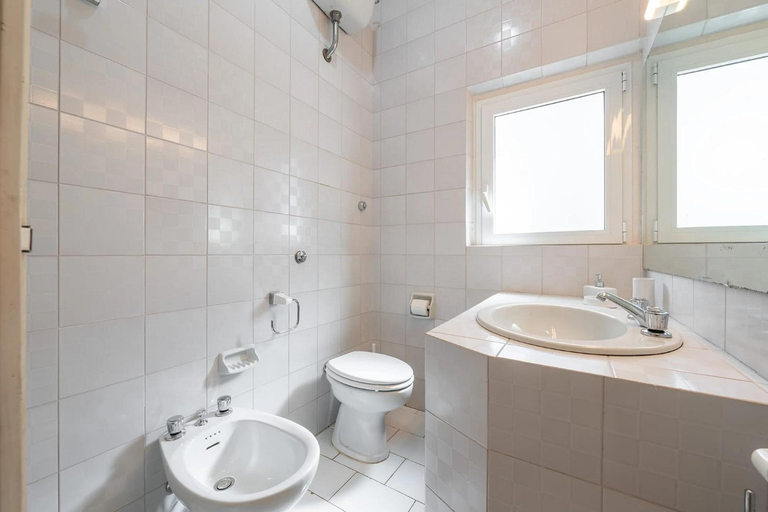 Bathroom 3, Luxury Villa Fernanda - Beach at Your Doorstep, Cagliari