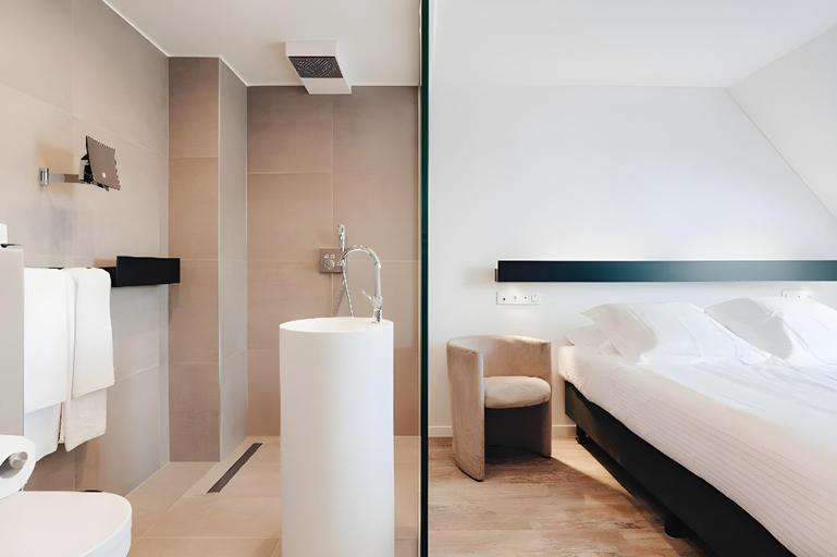Bathroom, Portinari, West-Vlaanderen