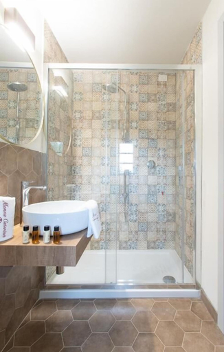 Bathroom 3, Monna Caterina Wine Resort, Florence