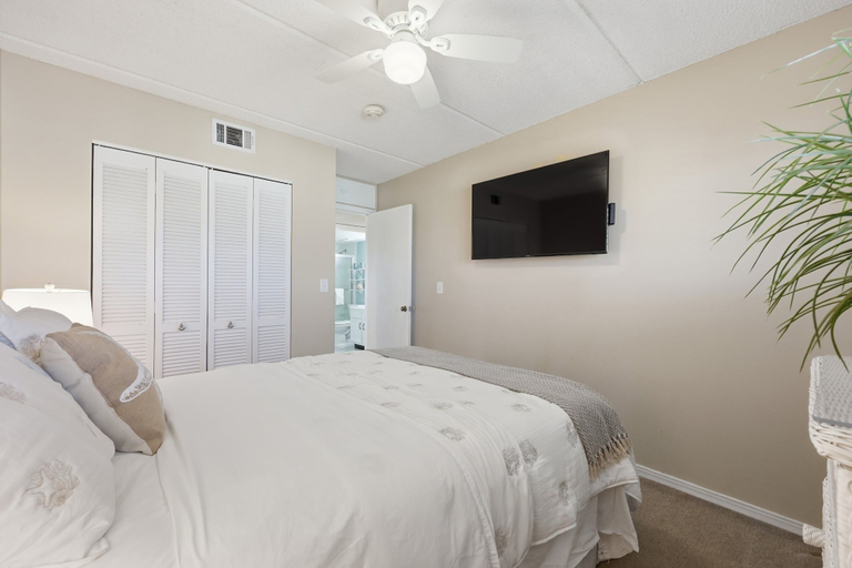 Bedroom 3, Tropical Condo with Spectacular Ocean Sunrises Views by RedAwning, Nassau