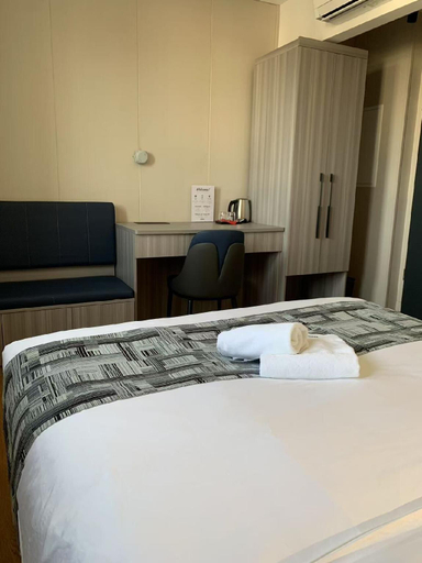 Bedroom 4, Mooncity Hotel & Boardinghouse, Frankfurt am Main
