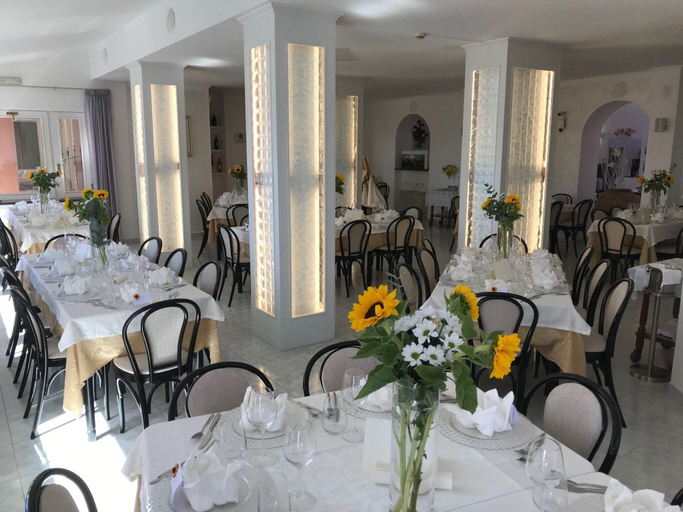 Food & Drinks 5, Hotel Ristorante Borgo La Tana, Potenza