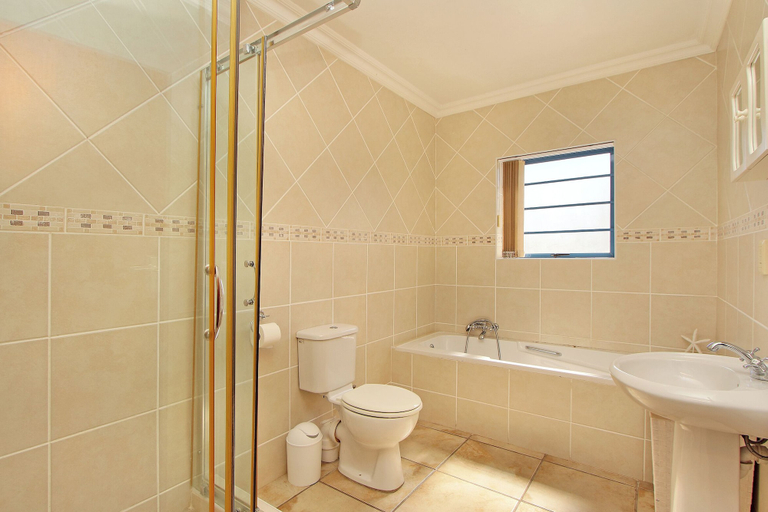 Bathroom 3, Oyster Retreat , West Coast