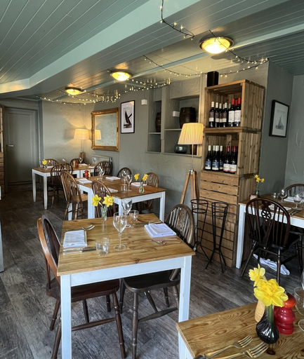 Food & Drinks 5, Smugglers Haunt Hotel, Torbay