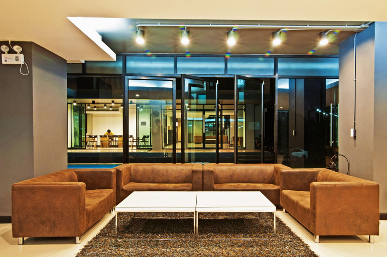 Public Area 2, Grand Marina Residence, Si Racha
