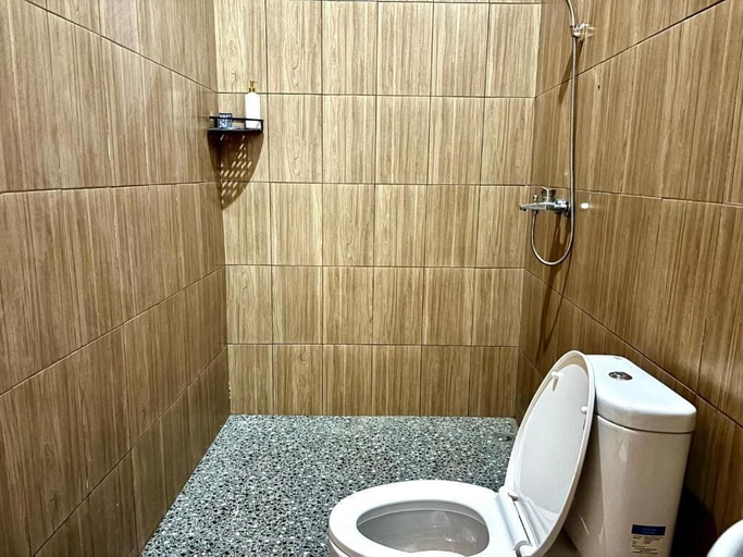 Bathroom 2, Arkatama Lumbung Bali, Bangli