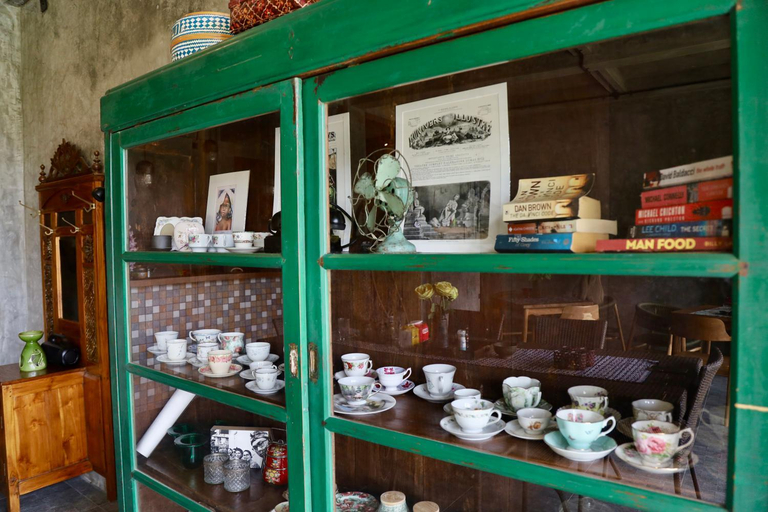Food & Drinks 3, Rumah Hadeka sawan, Buleleng