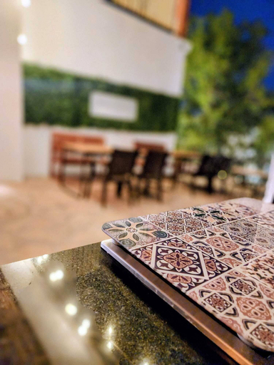 Food & Drinks 5, White Village Boutique, Benalmádena - Self Check-in, Málaga
