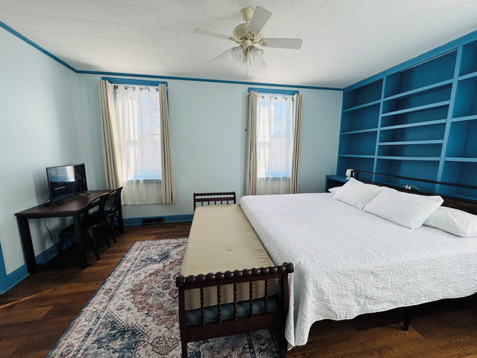 Room 3, Nestle Inn, Gasconade