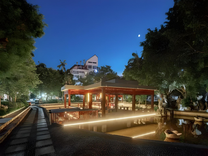 2, Wuling Hotel (Liuzhou High-speed Railway Station), Liuzhou