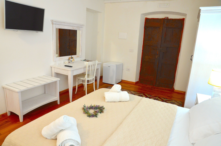 Bedroom 5, L'araucaria Guest House, Oristano
