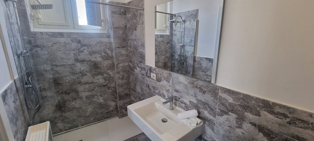 Bathroom 3, EVA LUXURY SAINT REMY, Cagliari