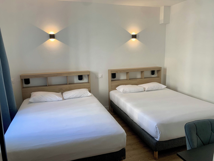 Bedroom 3, Hôtel de Paris, Côte-d'Or