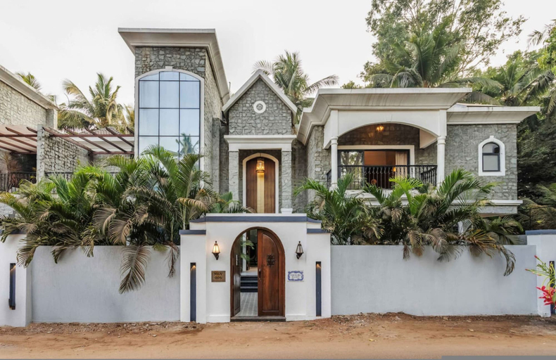 Room 3, Luxury 4BHK Villa Near Morjim Beach | Casa da Paz, North Goa