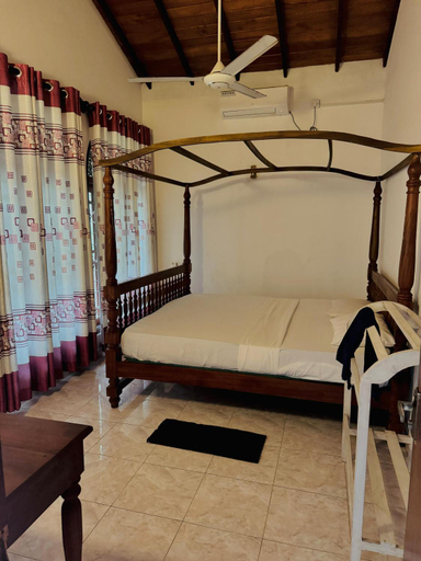 Bedroom 3, Green Eco Villa, Habaraduwa