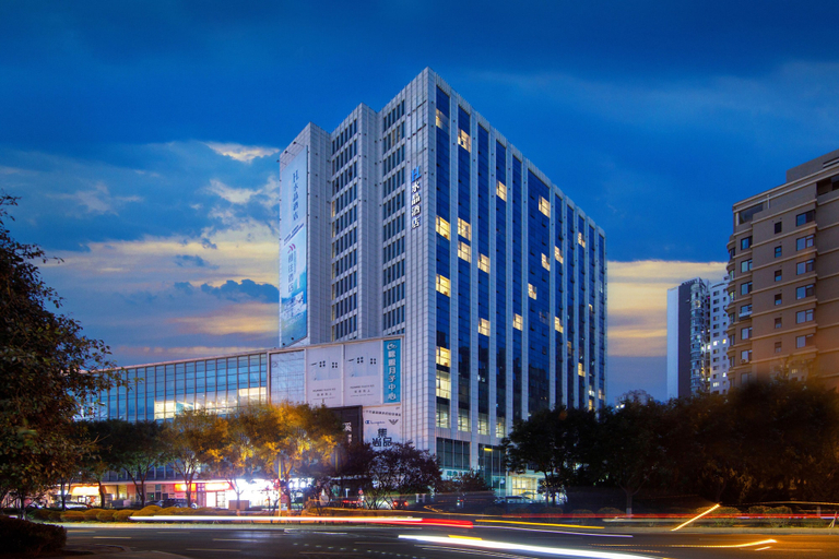 Exterior, H Crytal Hotel (Jinma Road, Dalian Development Zone), Dalian