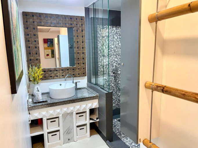 Bathroom 3, Aspasia Kata Luxury Resort Apartment, Pulau Phuket