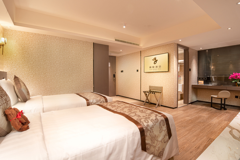 Bedroom 5, China Dragon Hotel, Macao