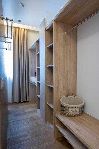 3, Red Dream Apartment for 2 I Graz-Sd I free Parking 24-7 Check-in, Graz