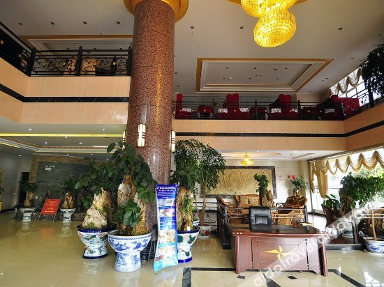 Others 5, Danfeng Hotel, Qujing