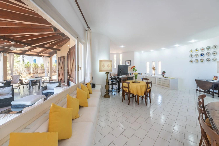 Food & Drinks, Luxury Villa Fernanda - Beach at Your Doorstep, Cagliari
