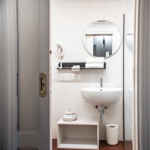 Bathroom 4, NASI'S APARTMENTS, Trapani