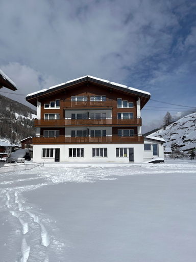 Exterior & Views 2, Apartments Atlas, Visp