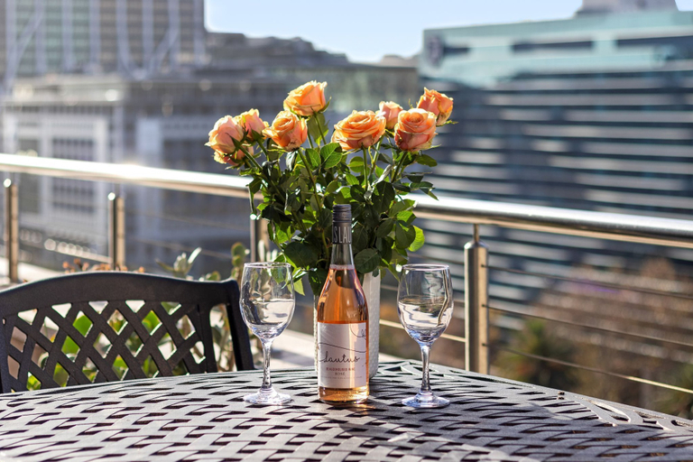 Others 4, Fountain Suites 1102, City of Cape Town