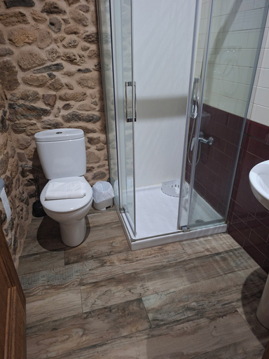 Bathroom 2, La Pallota de San Cristobal, Lugo