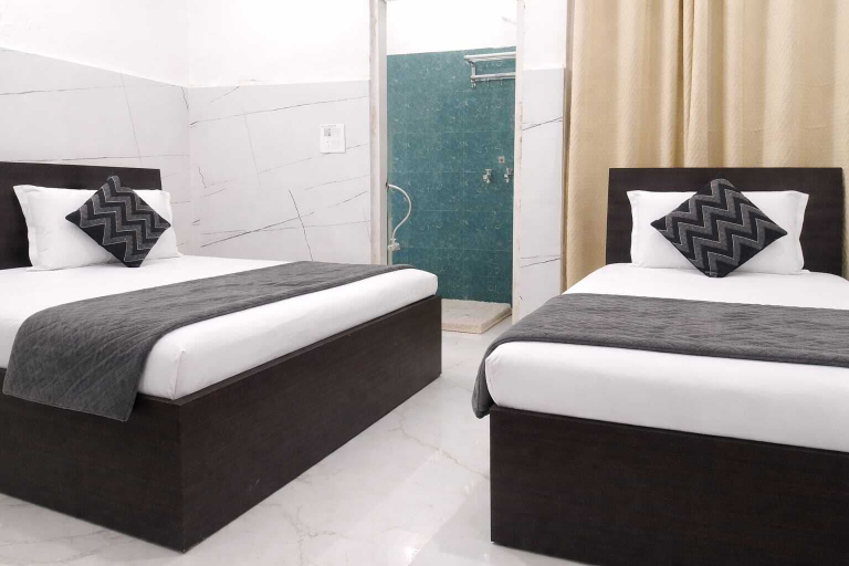 Room 1, Yamuna Dham, Mathura