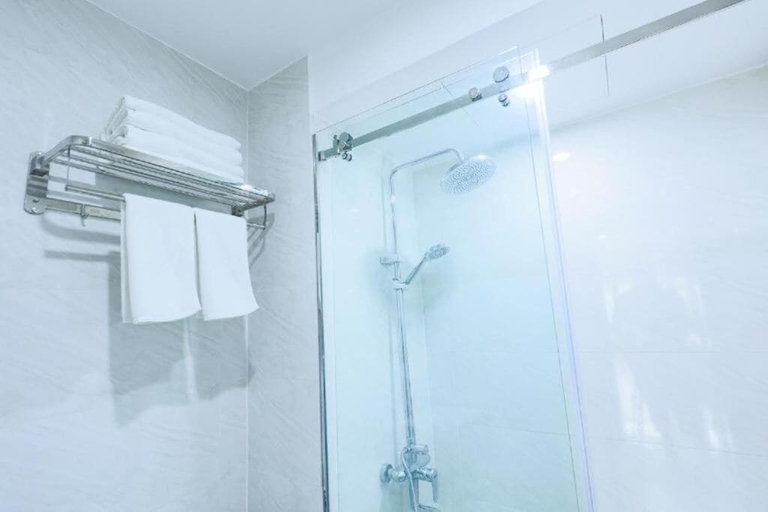 Bathroom 4, One Villa Hotel 3, Tây Hồ