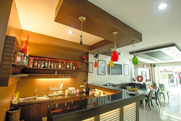 Food & Drinks 5, Queen Boutique Hotel, Ko Samui