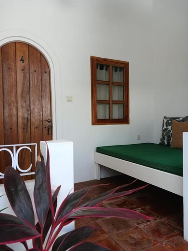 Interior, White Coconut Resort, Lombok