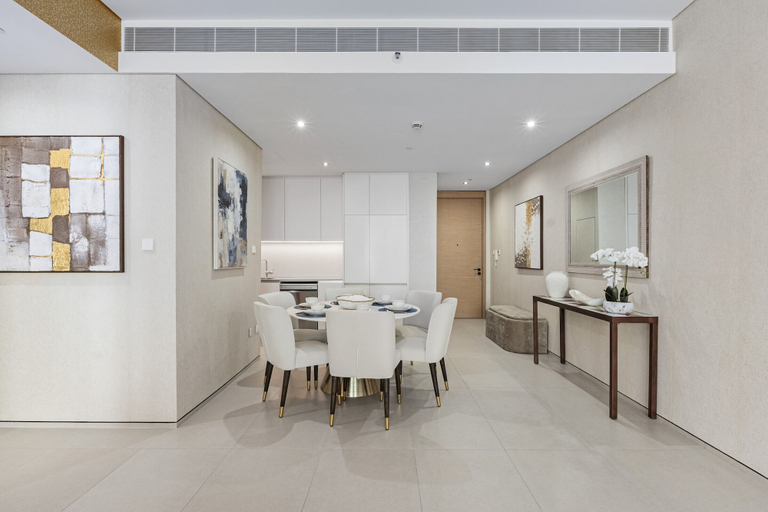 Room 3, Live the Vibe Upgraded 2BR JBR Coastal Living, Dubai